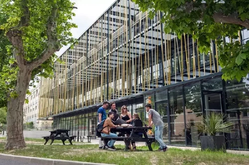 /images/intro-iut-aix.jpg